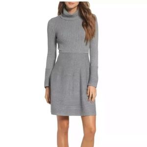 ElizaJ Turtleneck Dress - Medium